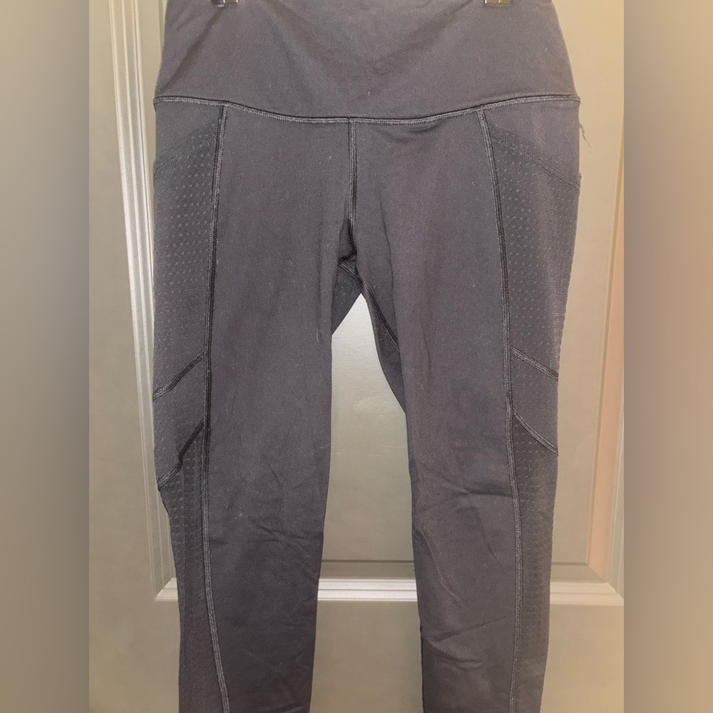 Victoria’s Secret Mesh Detail Leggings